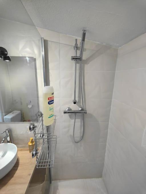 Charmant T2 Atypique, Renove Béziers Exterior foto